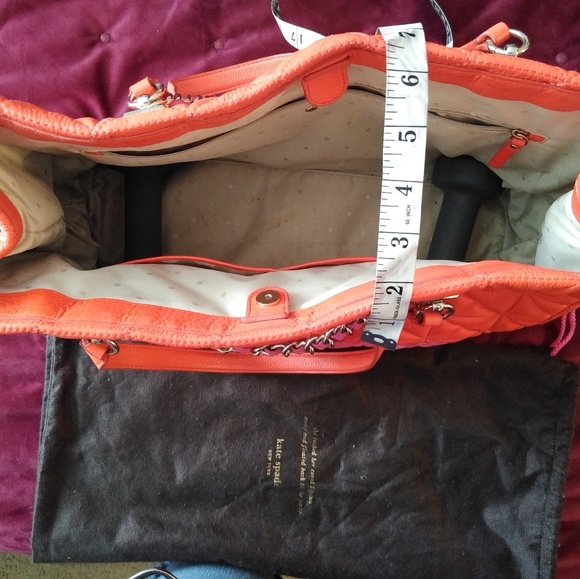 Kate Spade limited edition Purse very gently usedn - Picture 6 of 6